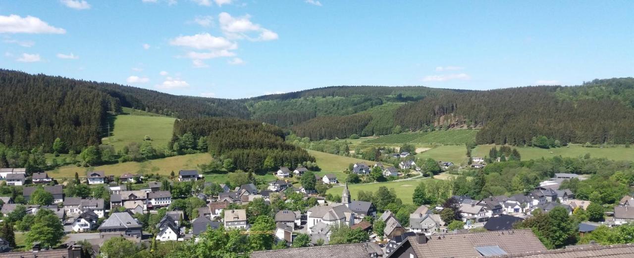 Pension Altenbeck & Ferienwohnung Winterberg Esterno foto